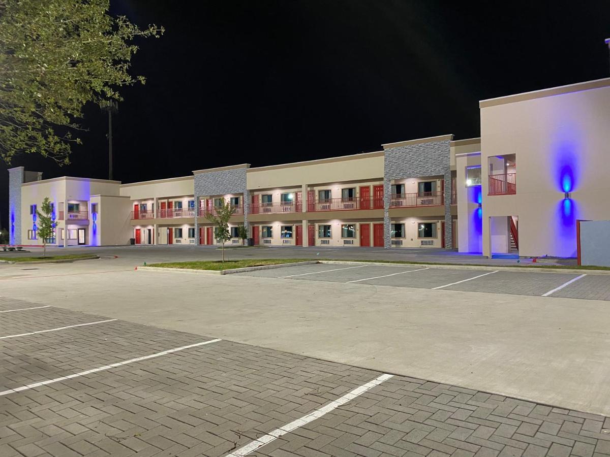 Lone Star Inn - Dickinson Zewnętrze zdjęcie